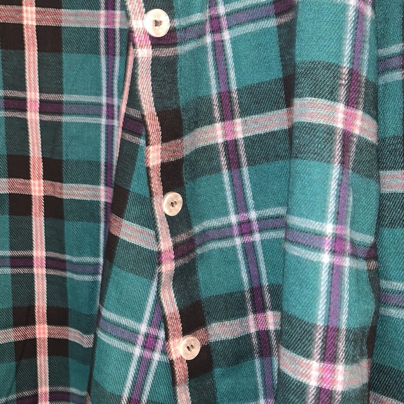 Green Flannel short pajama set - Picture 3 of 6